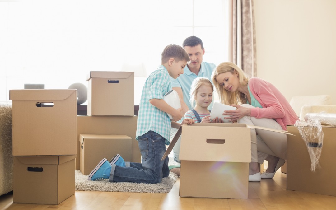 Tips For Organizing and Moving Into Your New Home